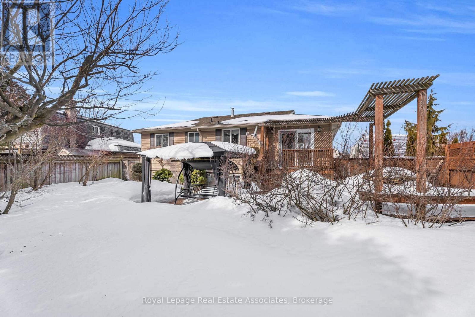 29 Norman Avenue, Halton Hills, Ontario  L7J 2R6 - Photo 39 - W12840344