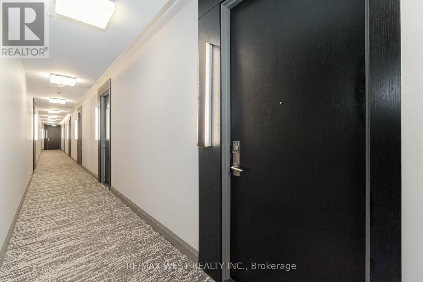 717 - 4208 Dundas Street W, Toronto, Ontario  M8X 1Y6 - Photo 8 - W12840388