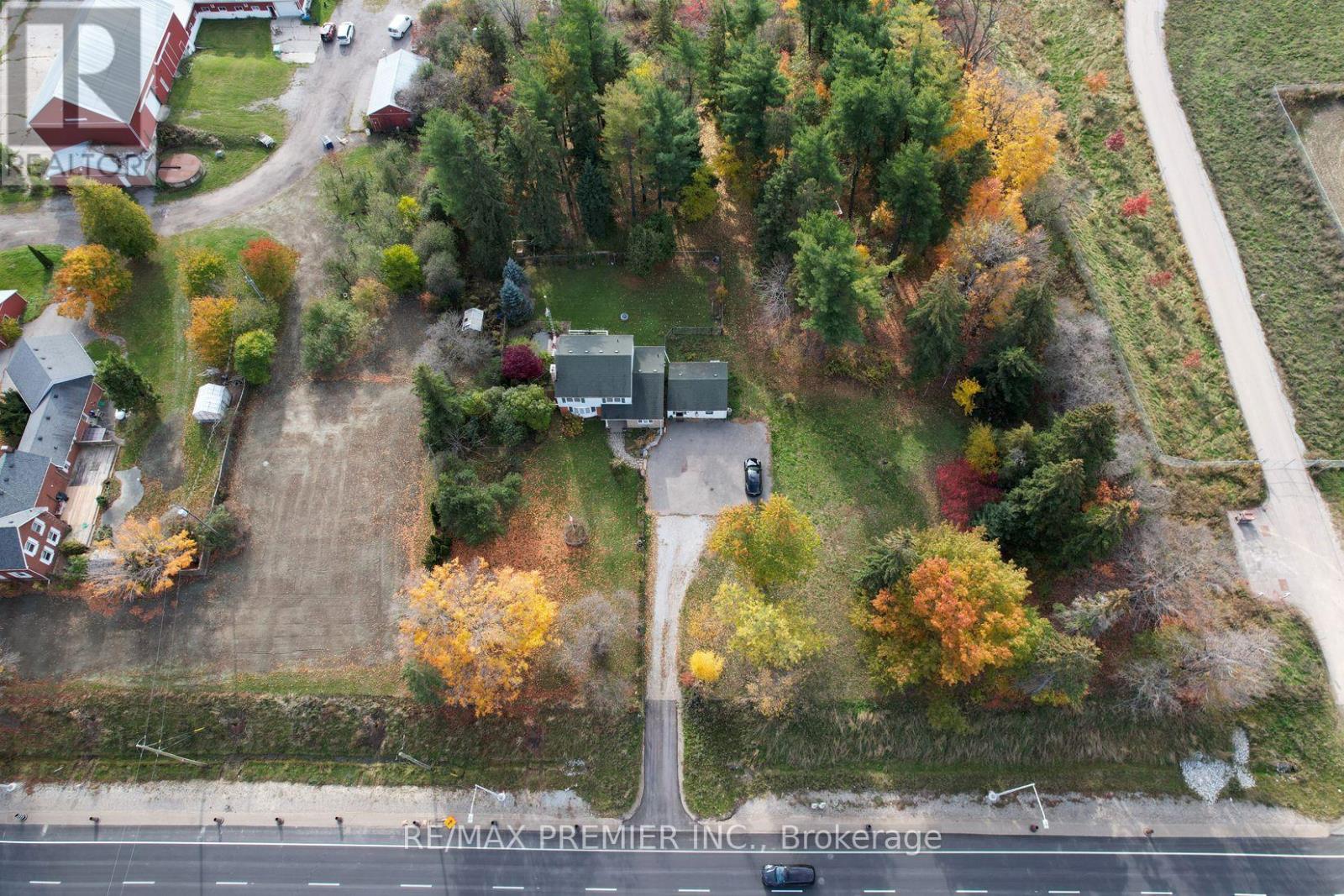 9190 Trafalgar Road, Halton Hills, Ontario  L7G 4S5 - Photo 34 - W12840390