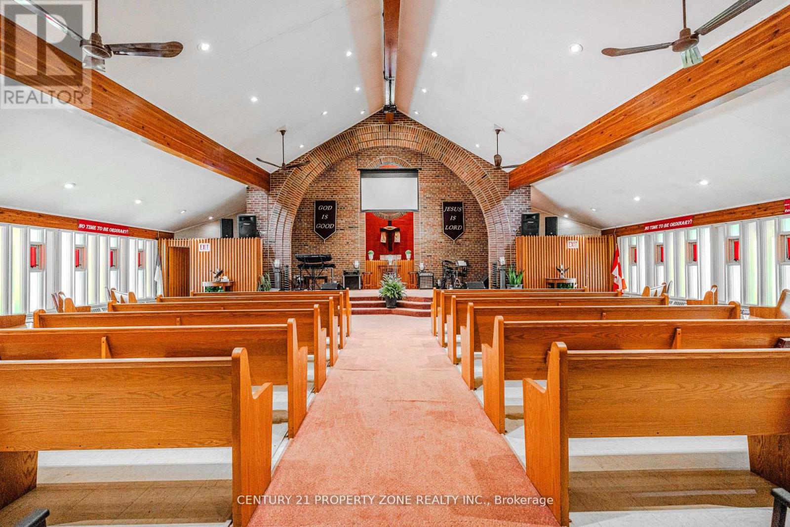 1261 North Sherdian Way, Mississauga, Ontario  L5H 2A3 - Photo 2 - W12840412