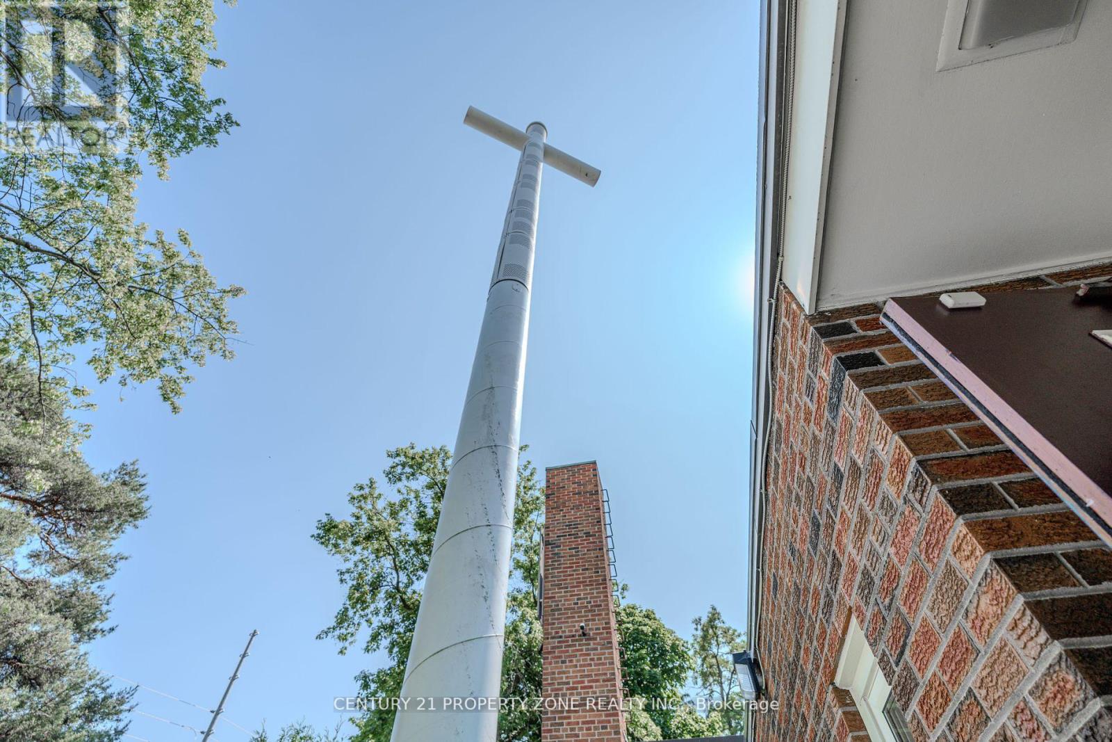 1261 North Sherdian Way, Mississauga, Ontario  L5H 2A3 - Photo 27 - W12840412