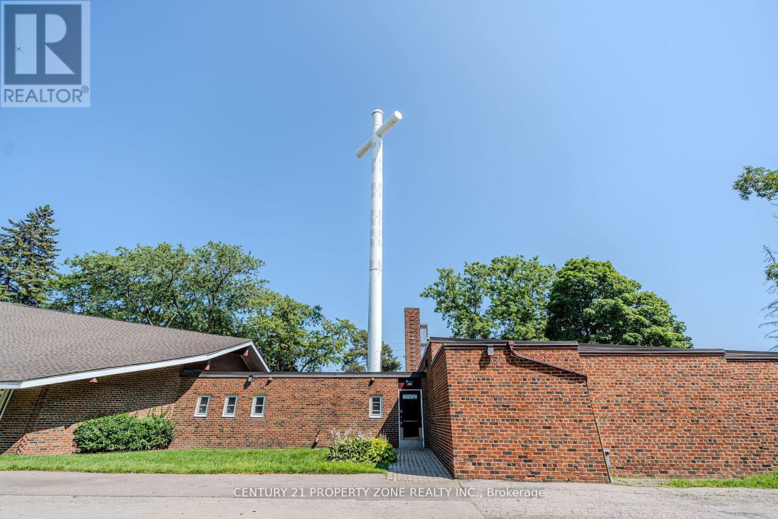 1261 North Sherdian Way, Mississauga, Ontario  L5H 2A3 - Photo 30 - W12840412