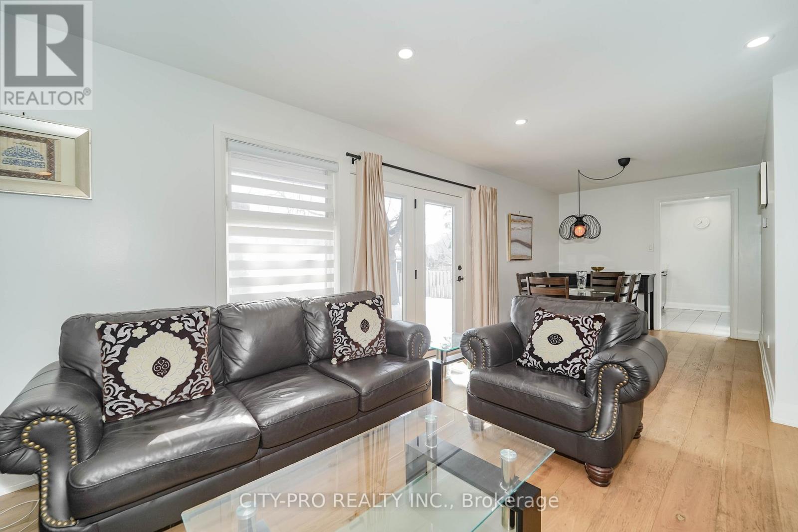 2848 Windwood Drive, Mississauga, Ontario  L5N 1W6 - Photo 16 - W12840446