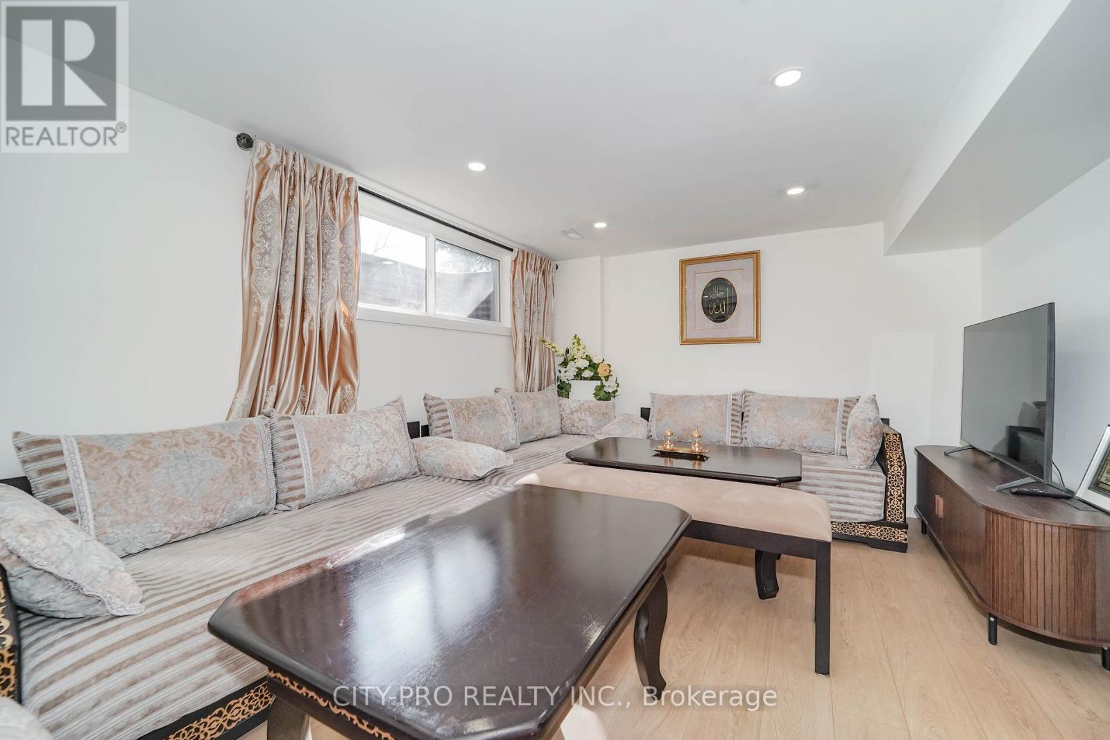 2848 Windwood Drive, Mississauga, Ontario  L5N 1W6 - Photo 34 - W12840446