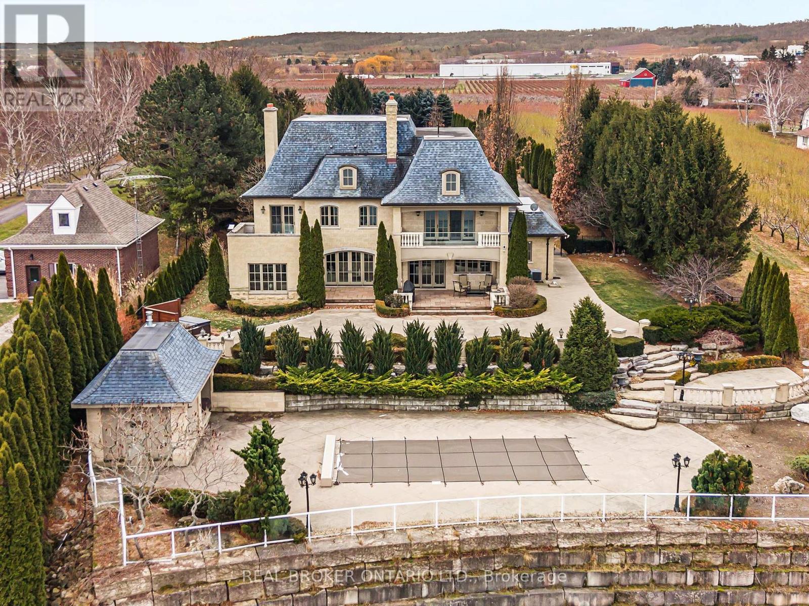 5545 Blezard Drive, Lincoln, Ontario  L3J 1R1 - Photo 49 - X12776844