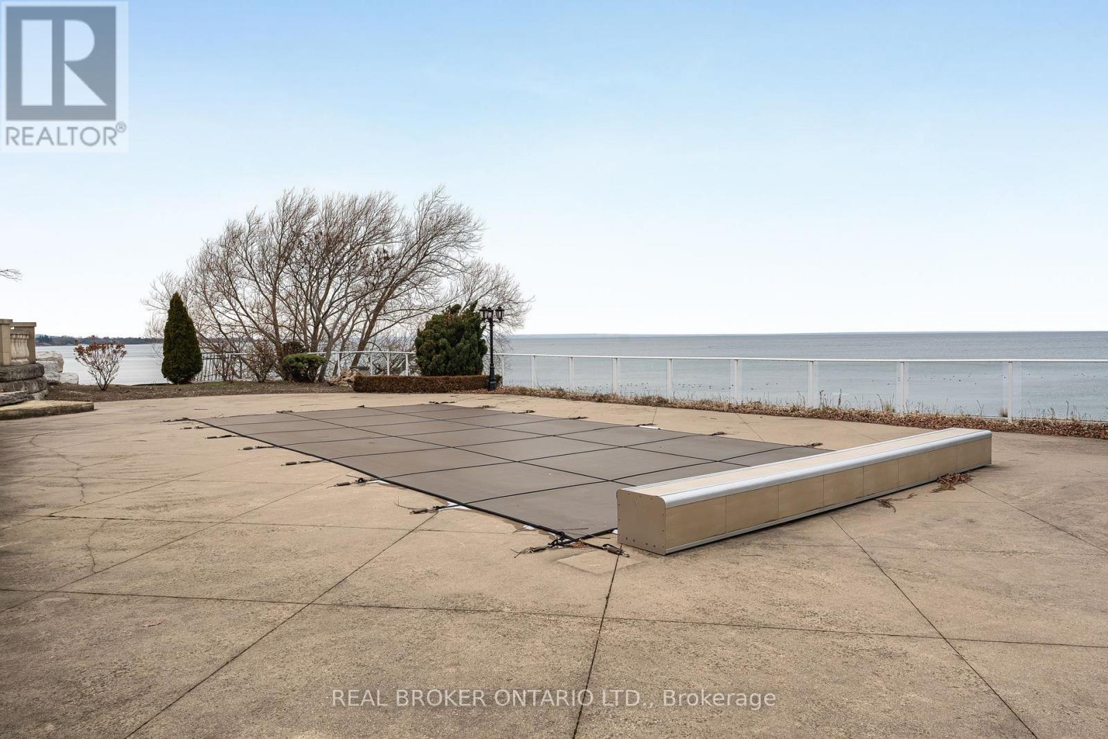 5545 Blezard Drive, Lincoln, Ontario  L3J 1R1 - Photo 6 - X12776844