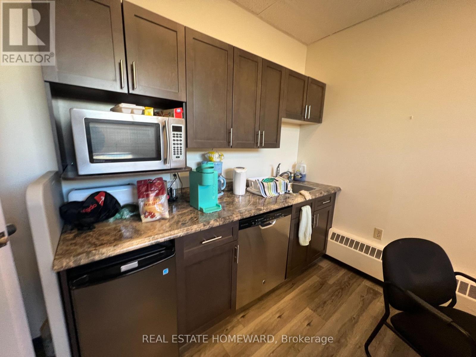 307-307b Bridge Street, Greater Napanee, Ontario  K7R 3L1 - Photo 27 - X12830370