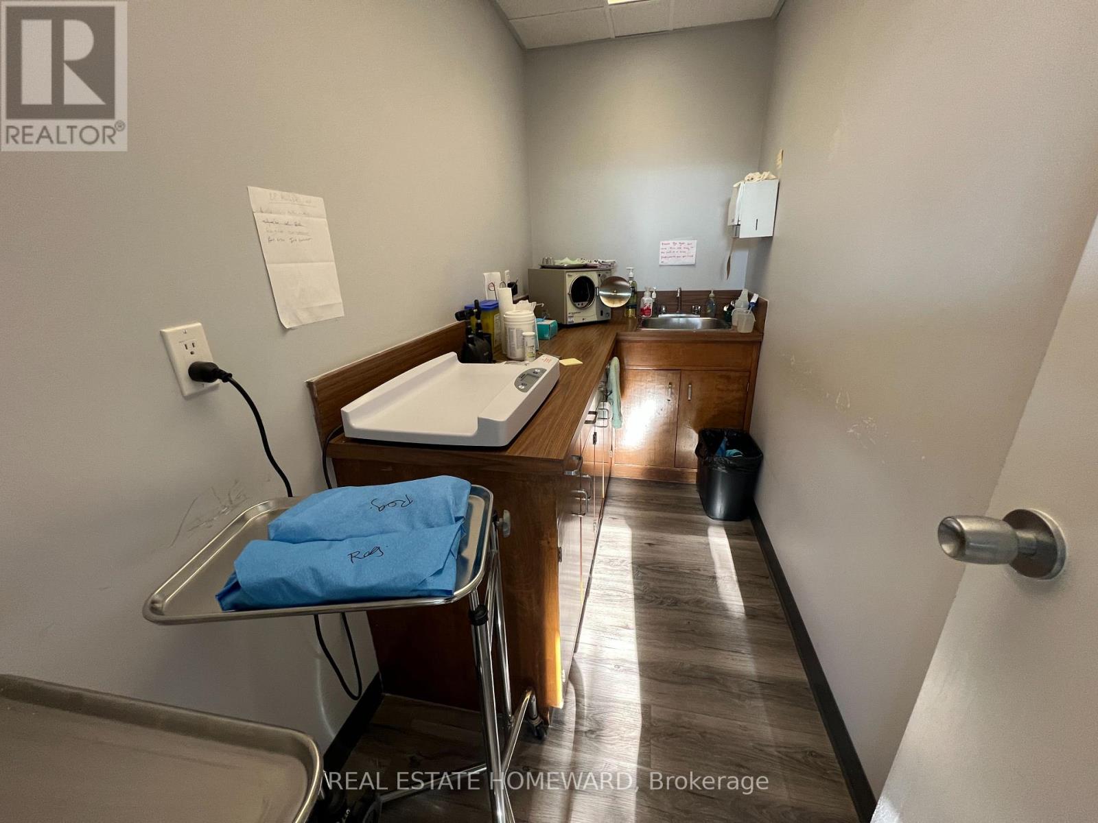 307-307b Bridge Street, Greater Napanee, Ontario  K7R 3L1 - Photo 28 - X12830370