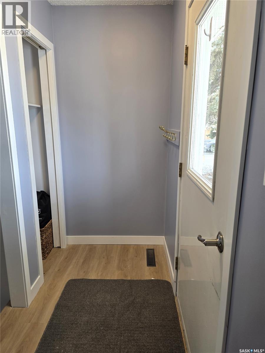 403 Thomson Street, Outlook, Saskatchewan  S0L 2N0 - Photo 20 - SK029228