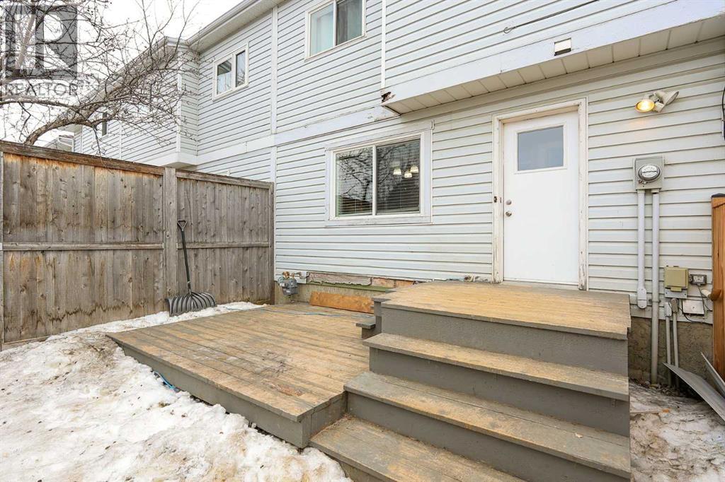 30 Ellenwood Drive, Red Deer, Alberta  T4R 2E3 - Photo 14 - A2287004