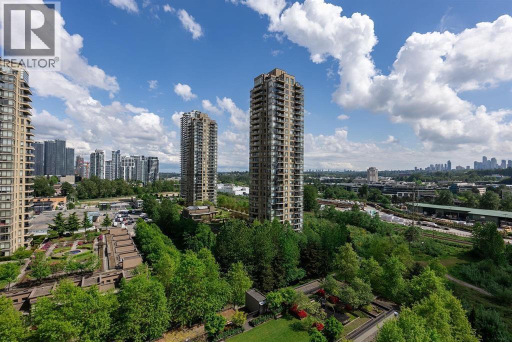 4178 DAWSON STREET, Burnaby, British Columbia