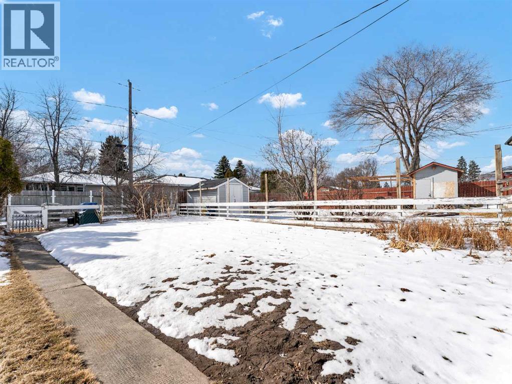 421 9 Street Sw, Medicine Hat, Alberta  T1A 4P2 - Photo 31 - A2290146