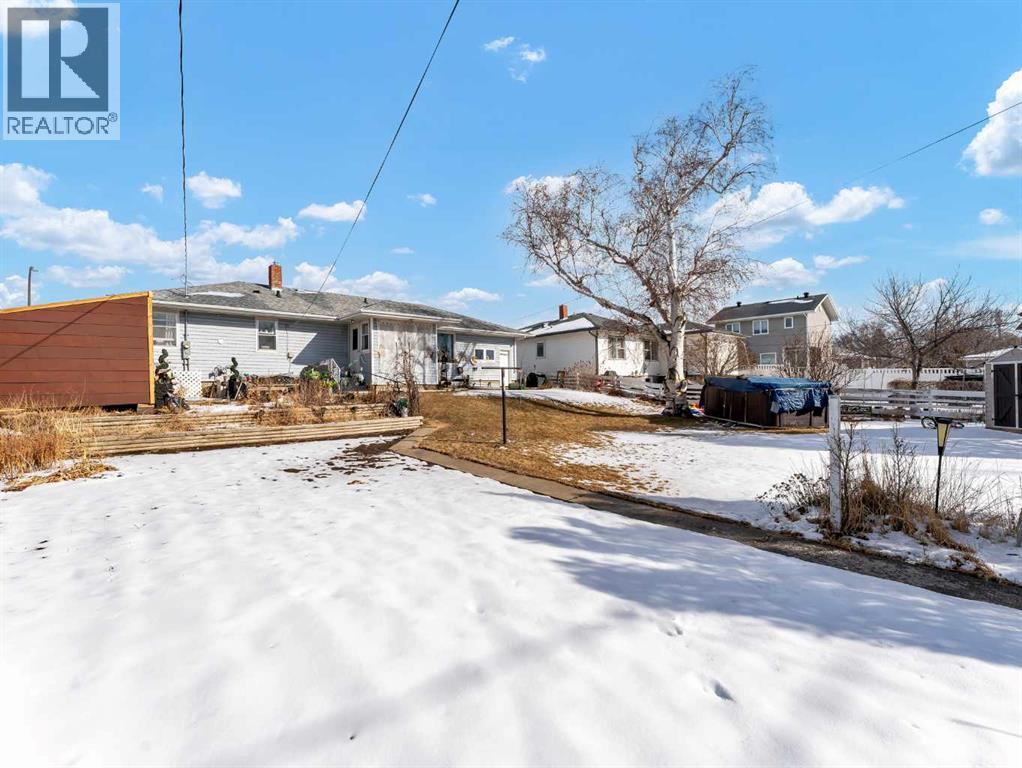 421 9 Street Sw, Medicine Hat, Alberta  T1A 4P2 - Photo 32 - A2290146