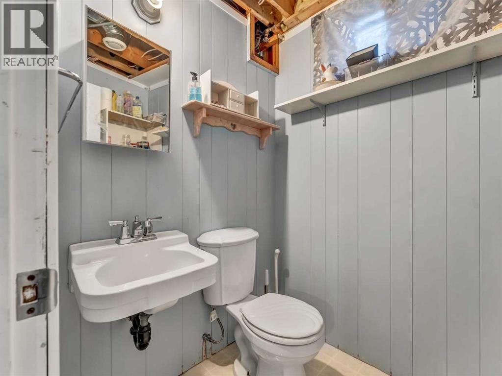 421 9 Street Sw, Medicine Hat, Alberta  T1A 4P2 - Photo 25 - A2290146