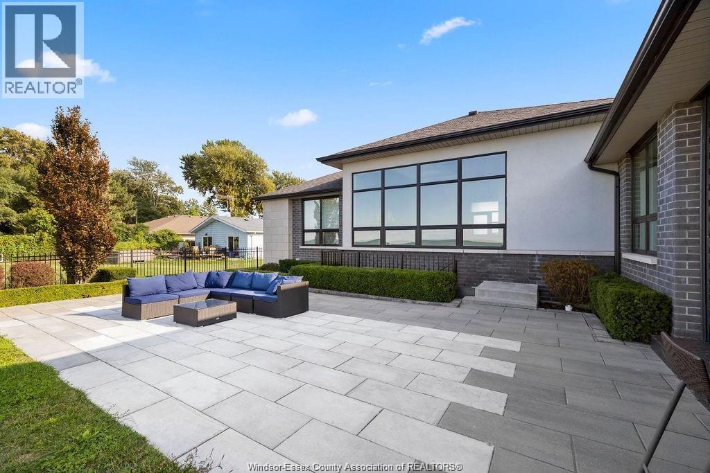 371 Charron Beach, Lakeshore, Ontario N8L 0G2 - Photo 44 - 26004454