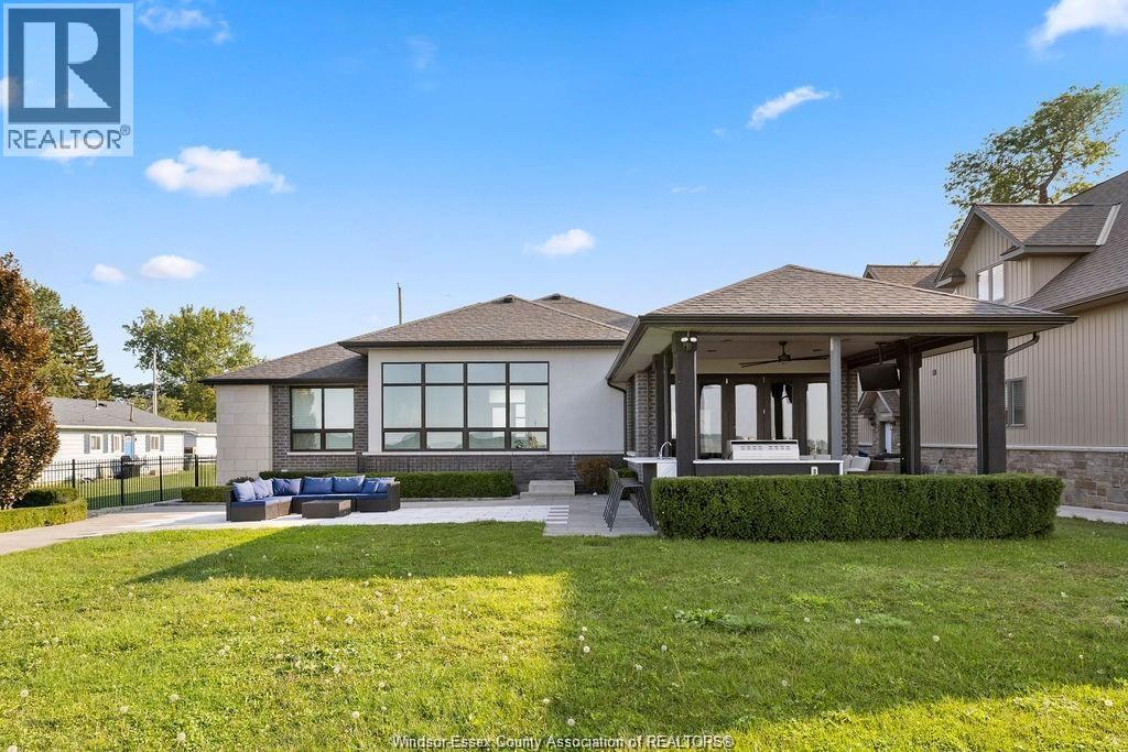 371 Charron Beach, Lakeshore, Ontario N8L 0G2 - Photo 46 - 26004454