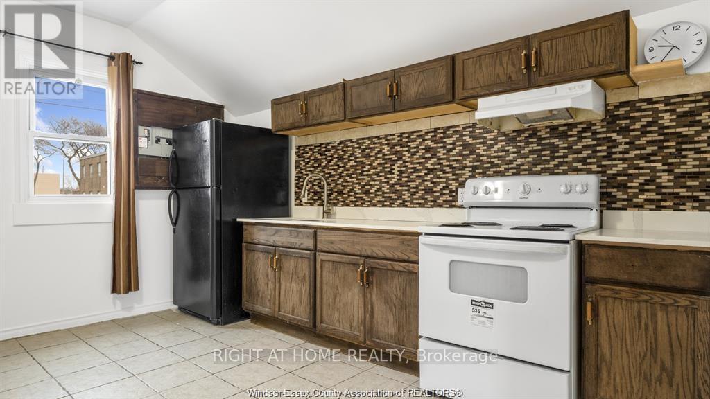 762 Aylmer Avenue E, Windsor, Ontario  N9A 1V3 - Photo 9 - X12840218