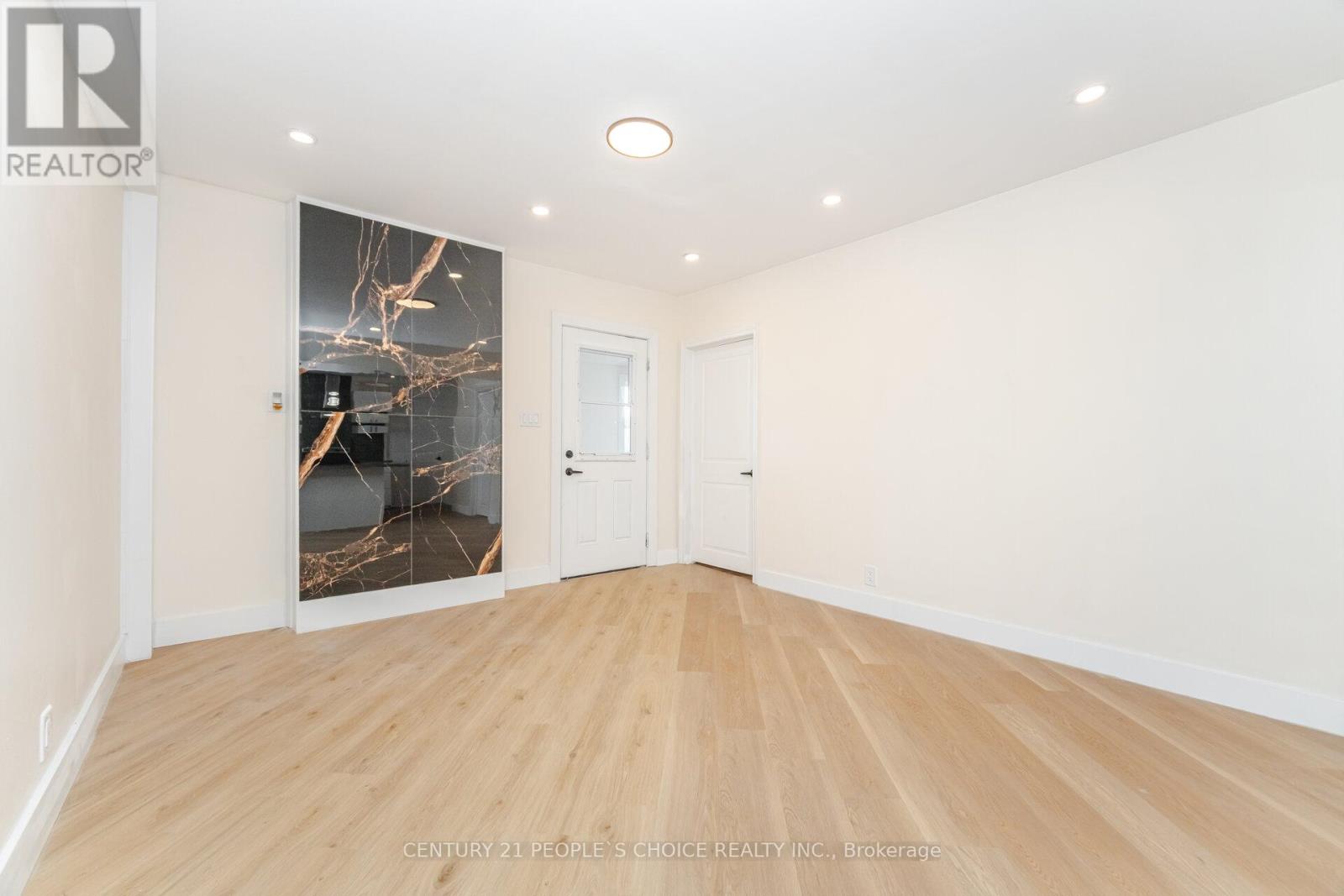 45 Wellington Street N, Thorold, Ontario  L2V 2E7 - Photo 13 - X12840222