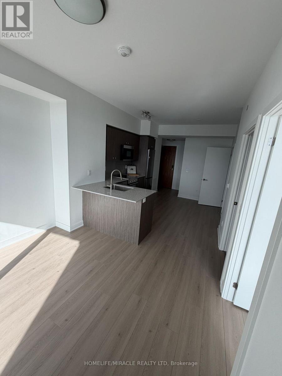 1704 - 25 Wellington Street S, Kitchener, Ontario  N2G 0G5 - Photo 5 - X12840314