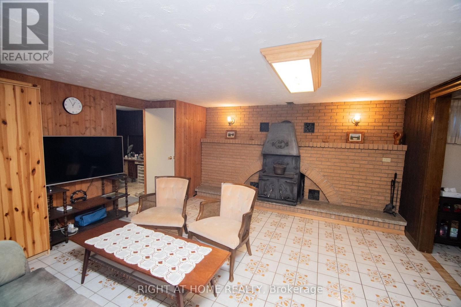 6807 Corwin Crescent, Niagara Falls, Ontario  L2G 2M8 - Photo 42 - X12840354