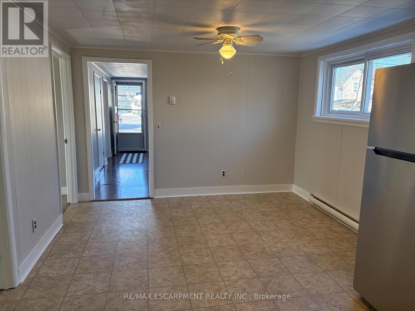 Main - 786 Welland Road, Pelham, Ontario  L0S 1C0 - Photo 8 - X12840380