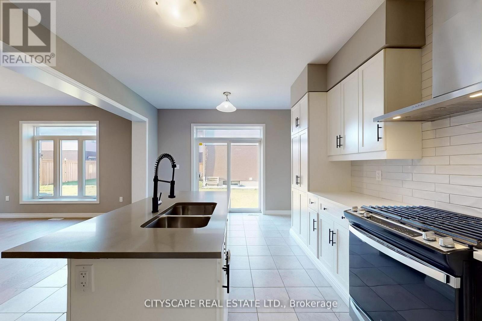 100 Tartan Avenue, Kitchener, Ontario  N2R 0N5 - Photo 14 - X12840400