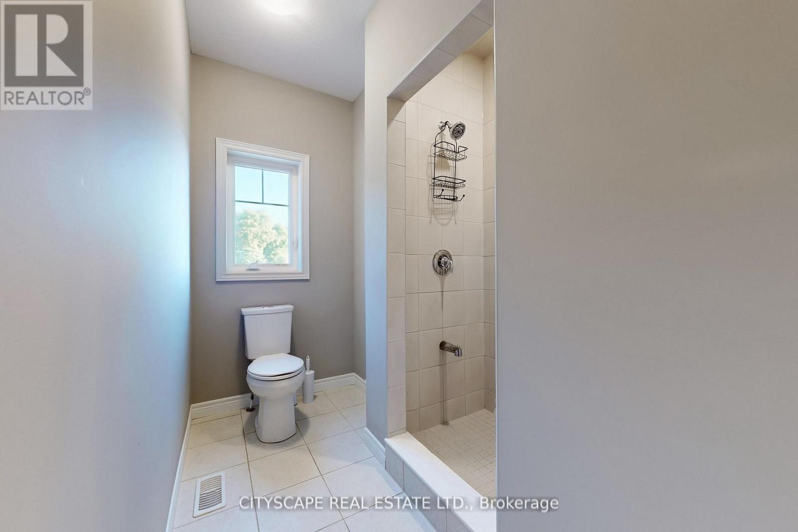 100 Tartan Avenue, Kitchener, Ontario  N2R 0N5 - Photo 41 - X12840400