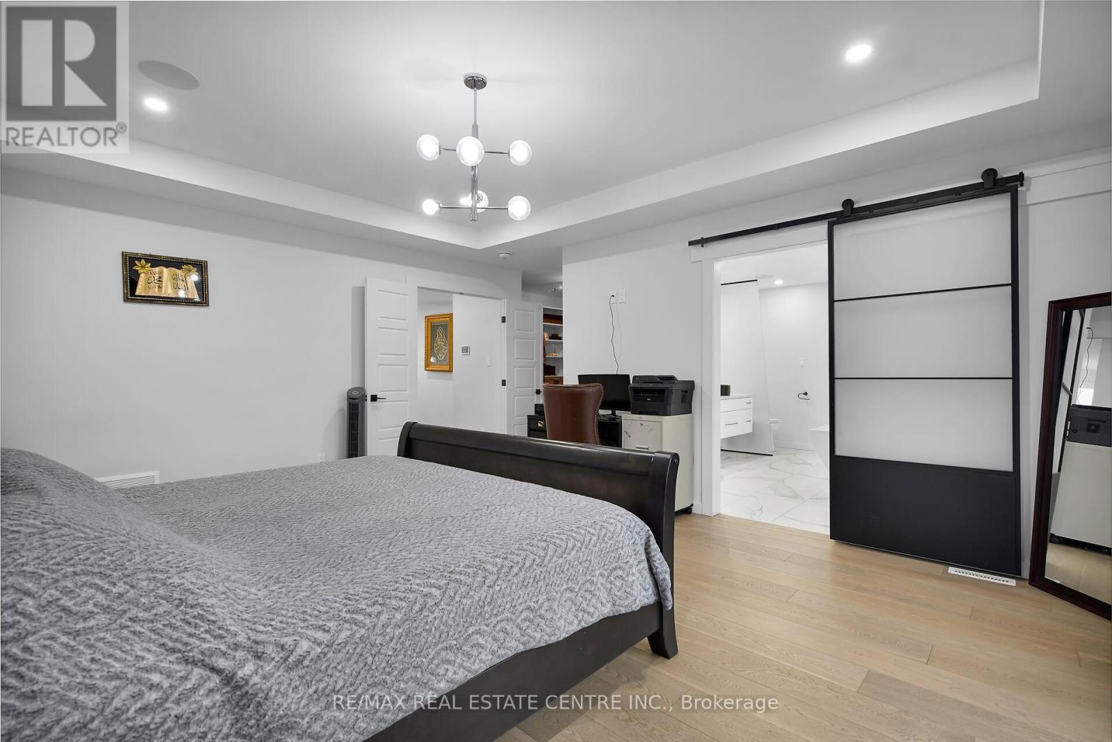 2088 Ironwood Road, London South, Ontario  N6K 0H8 - Photo 32 - X12840444