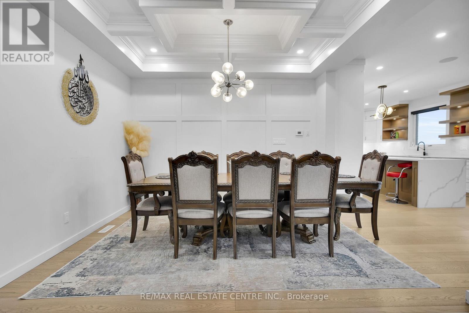 2088 Ironwood Road, London South, Ontario  N6K 0H8 - Photo 6 - X12840444