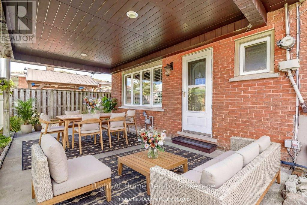 207 Montmorency Drive, Hamilton, Ontario  L8K 5H3 - Photo 25 - X12833552