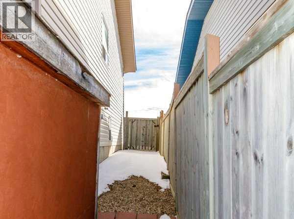 12 Dentoom, Red Deer, Alberta  T4R 3H6 - Photo 32 - A2288377
