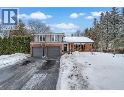 16 BANNISDALE Way, Carlisle, Ontario