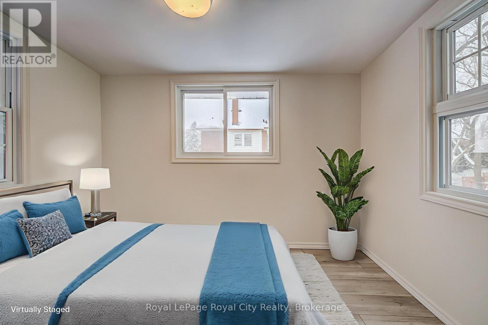 18 Shanley Street, Kitchener, Ontario  N2H 5N8 - Photo 32 - X12710112