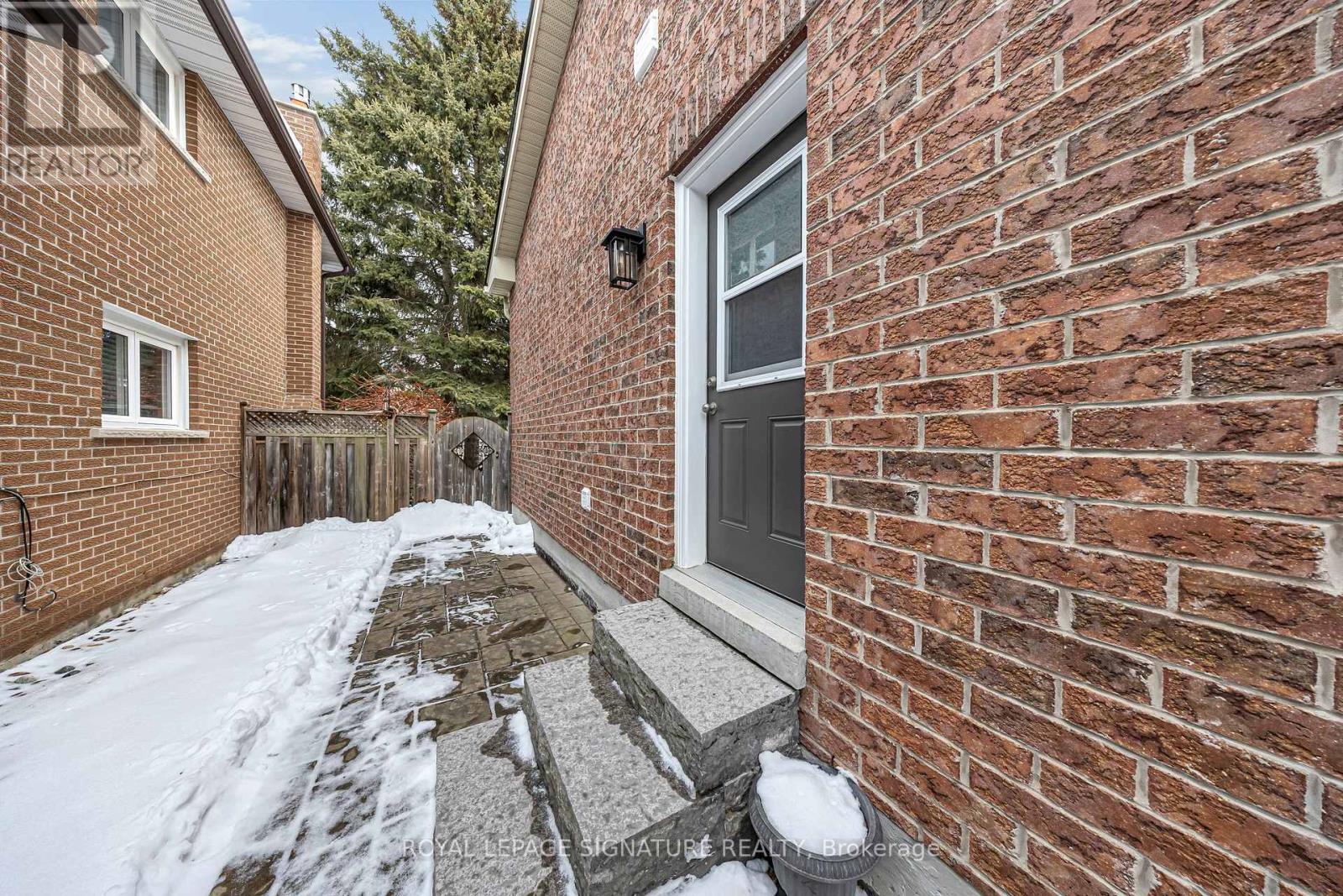 473a Oakwood Drive, Pickering, Ontario  L1W 2M8 - Photo 31 - E12837062