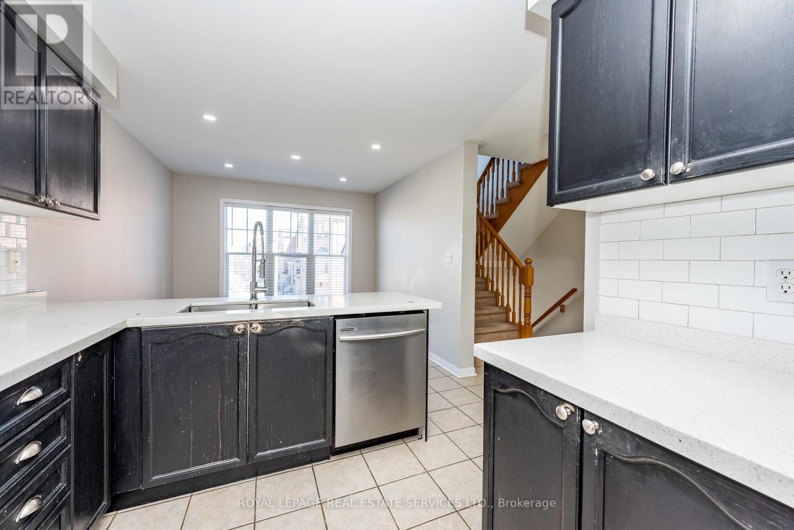 82 - 5980 Whitehorn Avenue, Mississauga, Ontario  L5V 2Y4 - Photo 14 - W12836858