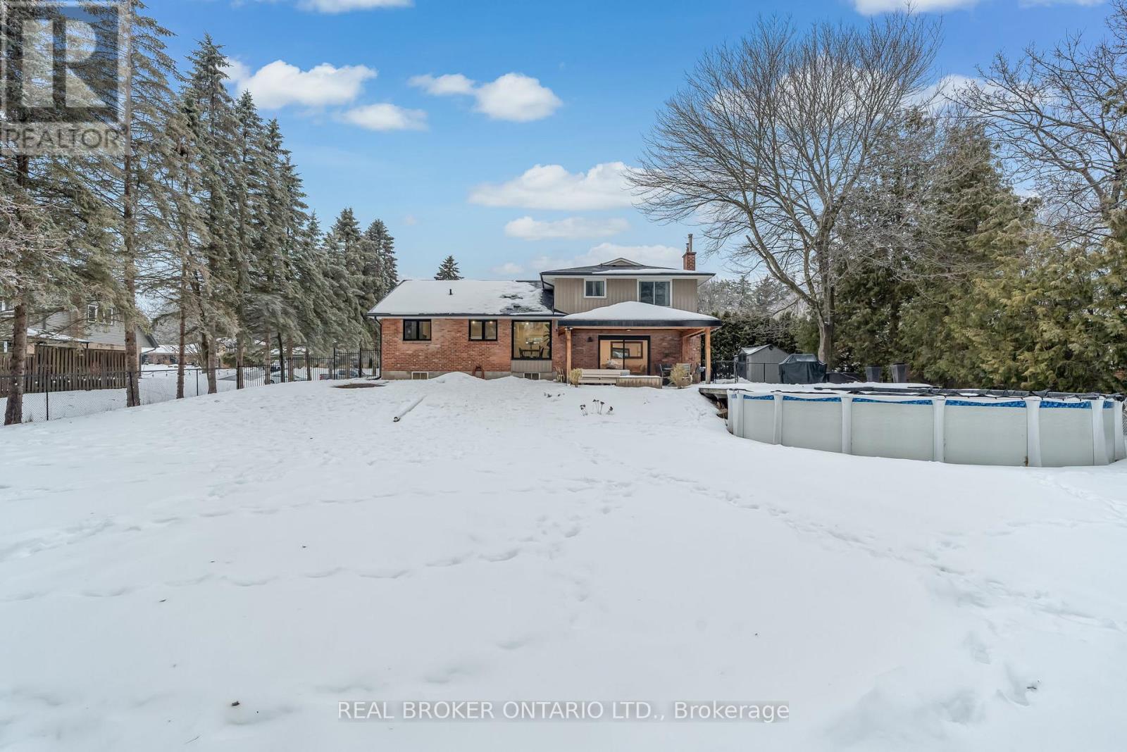 16 Bannisdale Way, Hamilton, Ontario  L0R 1H2 - Photo 46 - X12803778