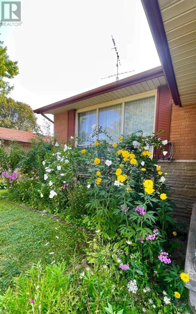 6807 Corwin Crescent, Niagara Falls, Ontario  L2G 2M8 - Photo 49 - X12840354