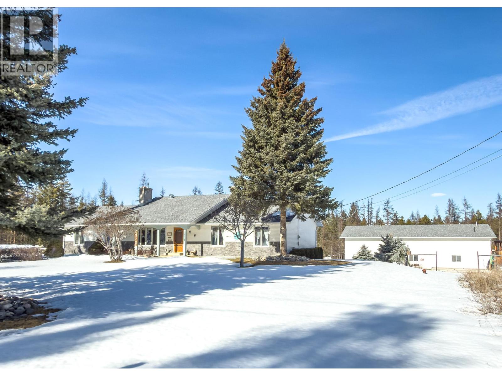 3900 25th Street S, Cranbrook, British Columbia  V1C 7H3 - Photo 1 - 10377760