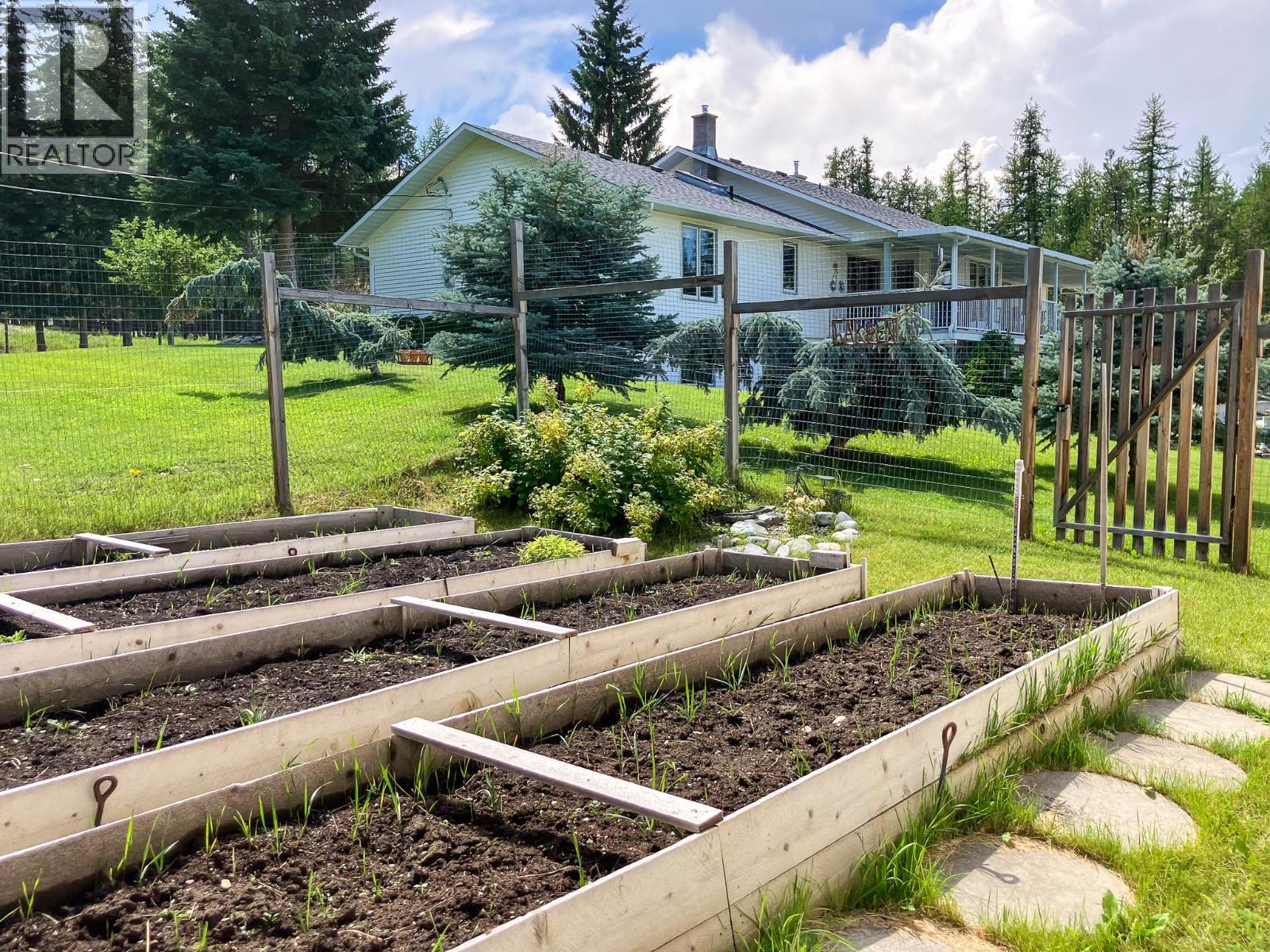 3900 25th Street S, Cranbrook, British Columbia  V1C 7H3 - Photo 55 - 10377760