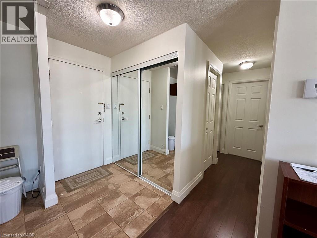 270 Eiwo Court Unit# 205, Waterloo, Ontario  N2K 2M6 - Photo 6 - 40809208