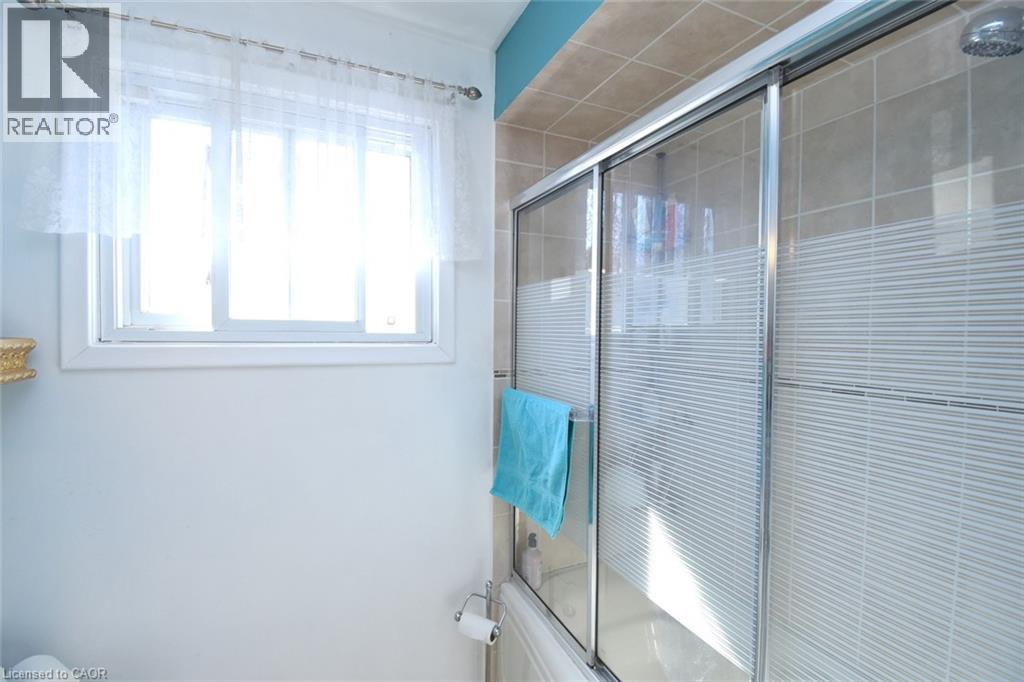 158 Clifton Downs Road, Hamilton, Ontario  L9C 2P6 - Photo 23 - 40808594