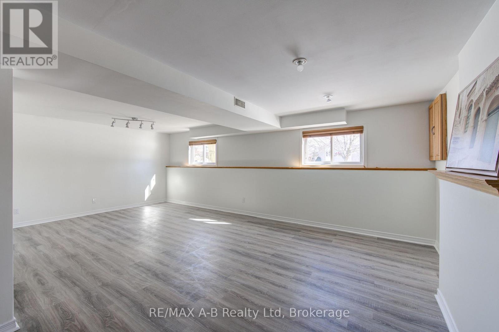 29 Dunsford Crescent, St. Marys, Ontario  N4X 1A5 - Photo 26 - X12840536