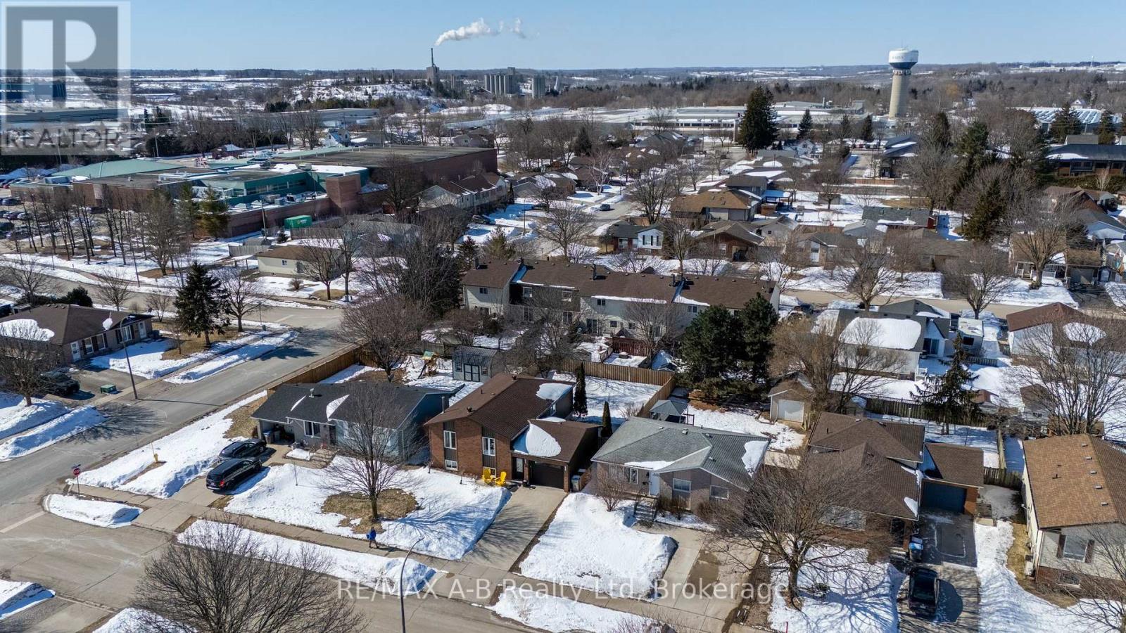 29 Dunsford Crescent, St. Marys, Ontario  N4X 1A5 - Photo 43 - X12840536