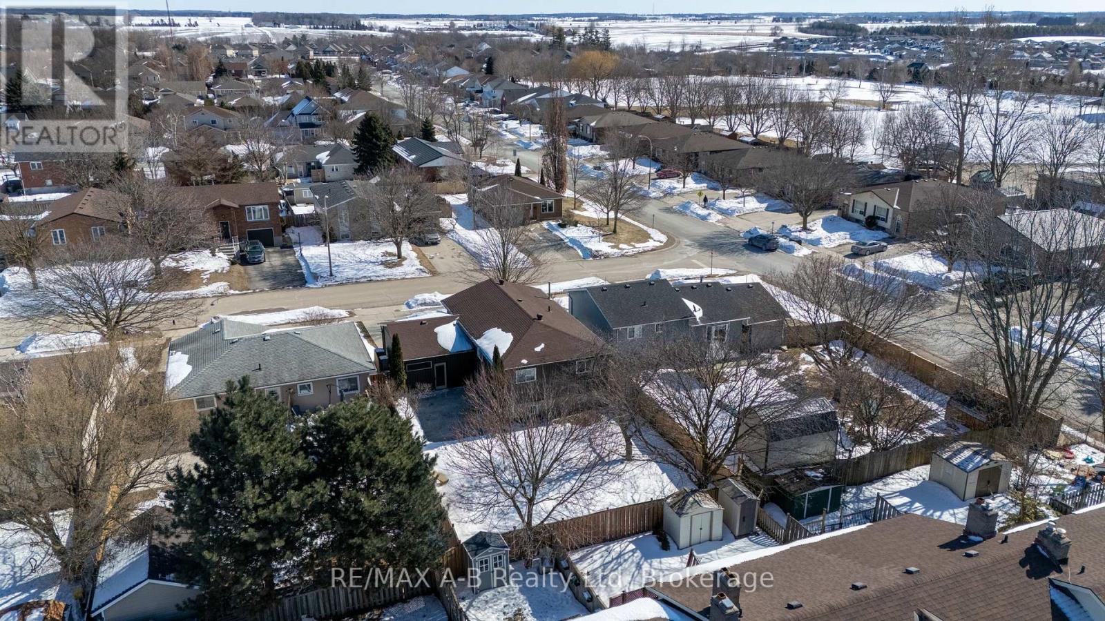 29 Dunsford Crescent, St. Marys, Ontario  N4X 1A5 - Photo 46 - X12840536