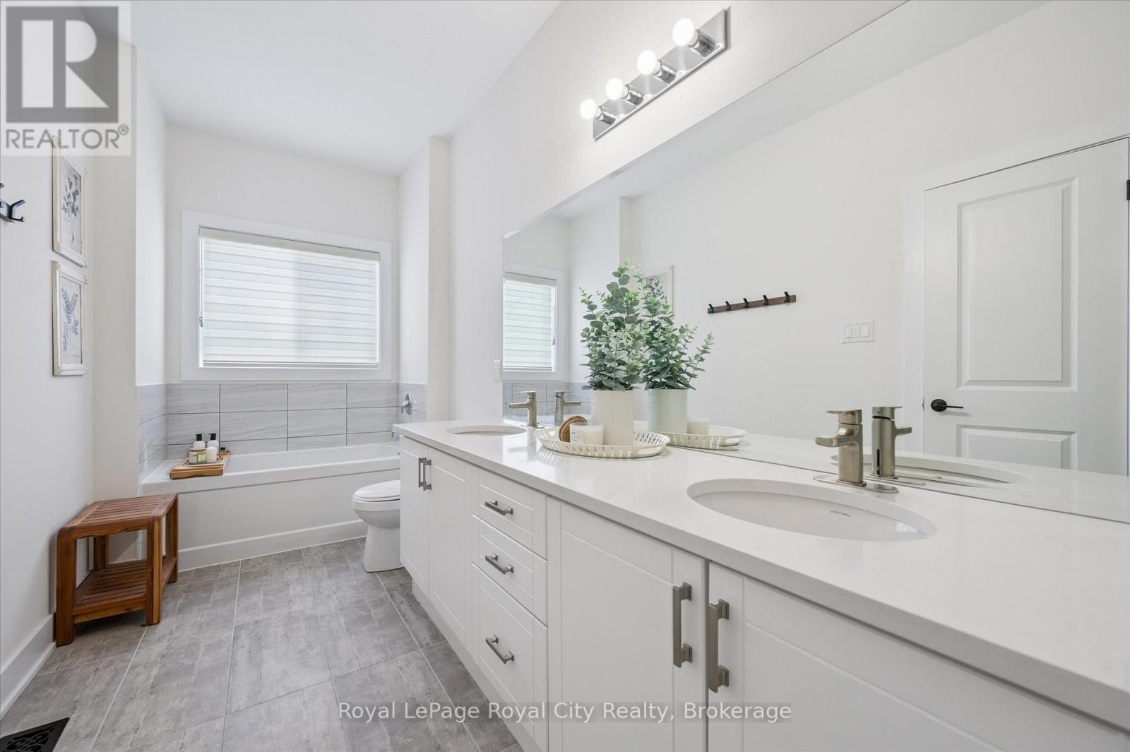 32 Hutchison Road, Guelph, Ontario  N1L 0R4 - Photo 25 - X12840550