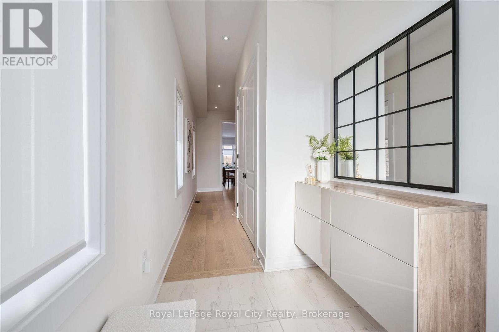 32 Hutchison Road, Guelph, Ontario  N1L 0R4 - Photo 3 - X12840550