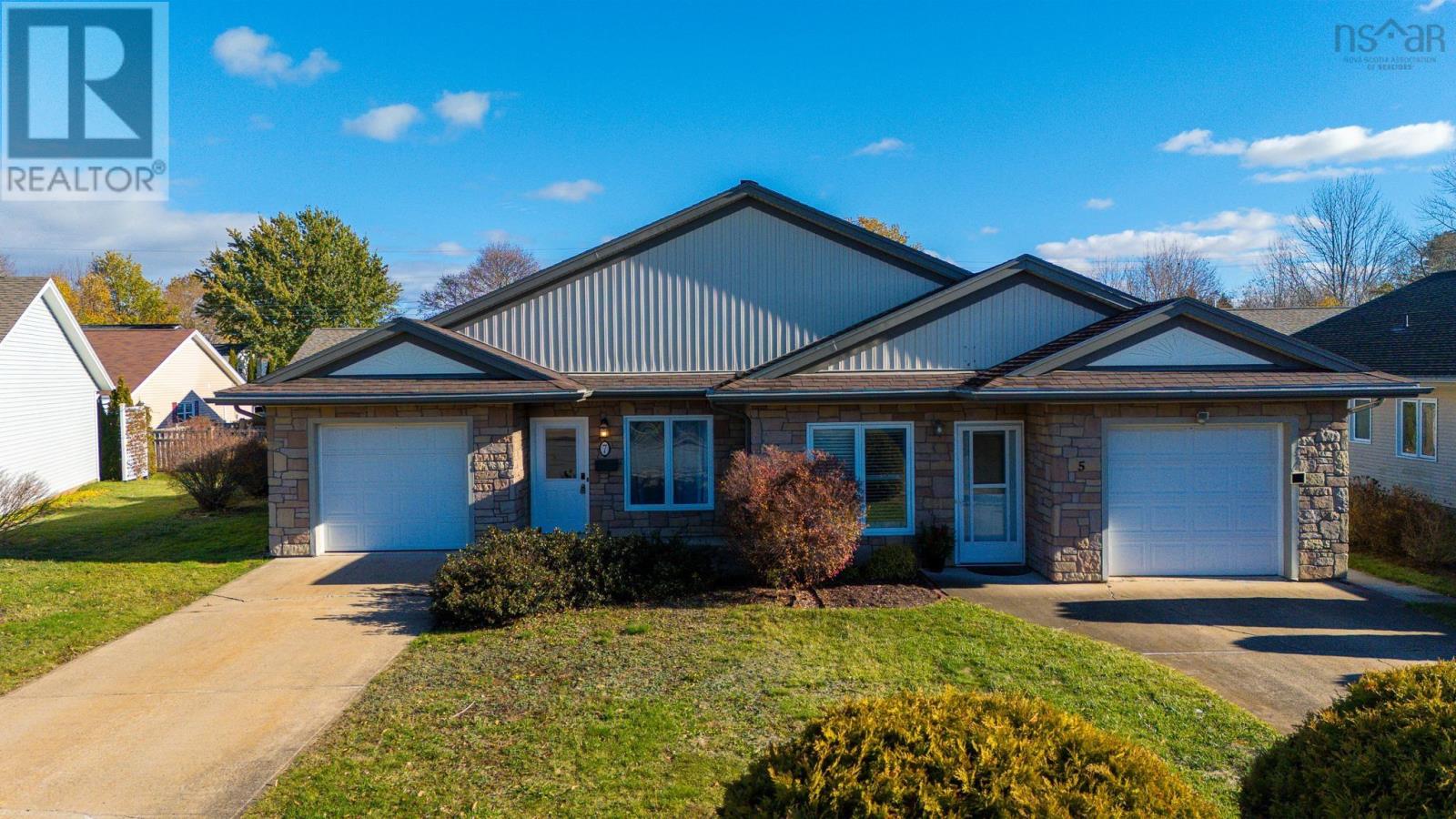 7 Harris Place, Wolfville, Nova Scotia  B4P 1T3 - Photo 26 - 202600308