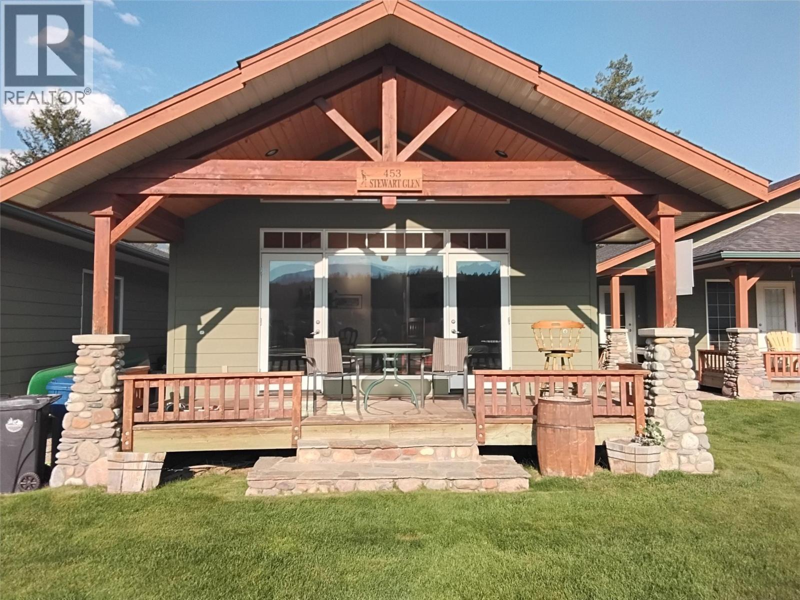 453 13TH Avenue, Invermere, British Columbia