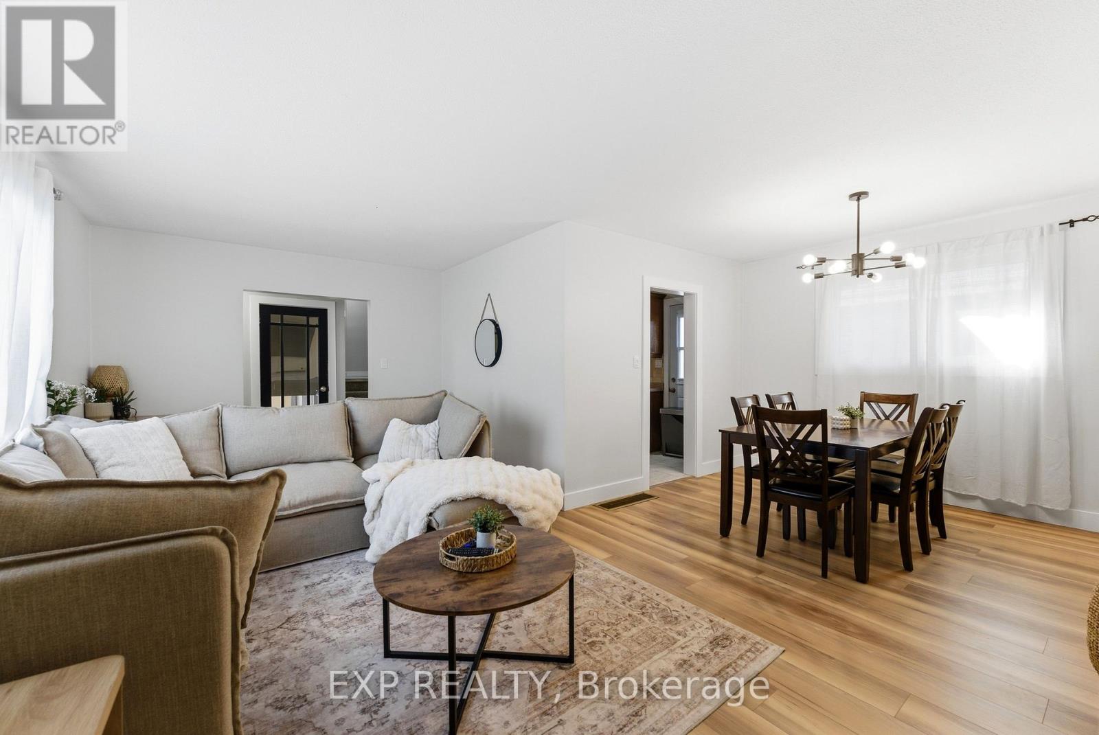 67 Leland Drive, Belleville (Belleville Ward), Ontario  K8P 1G4 - Photo 18 - X12840460