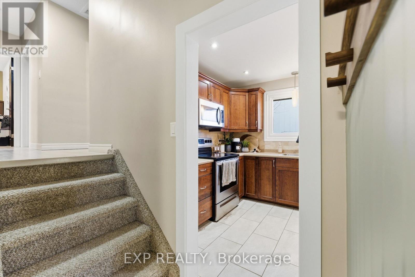 67 Leland Drive, Belleville (Belleville Ward), Ontario  K8P 1G4 - Photo 26 - X12840460